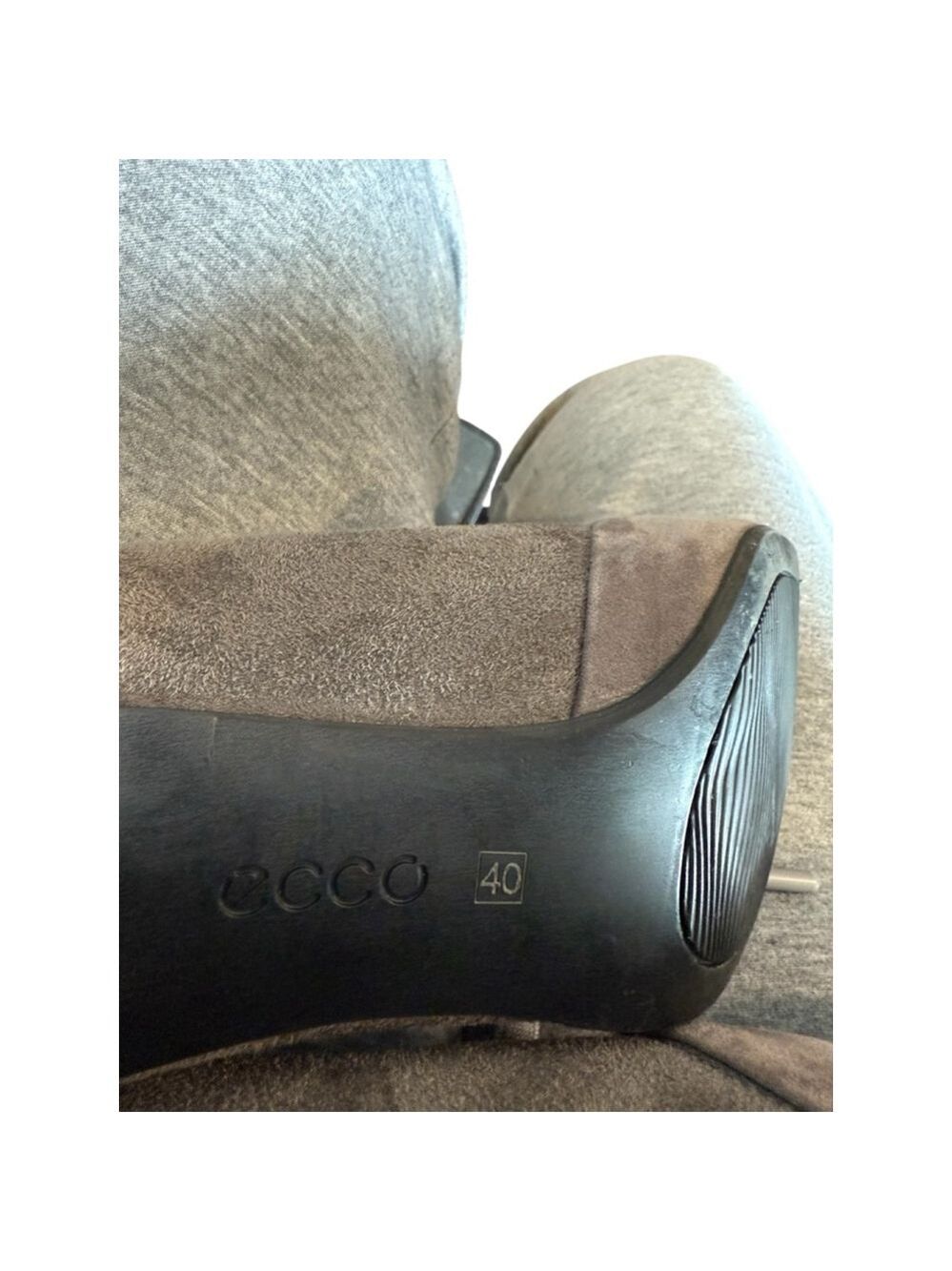 Ecco Gray Suede Slim Heel Ankle Boots Size 40/9-9 1/2 Size 10 Shoes Booties - Picture 5 of 9
